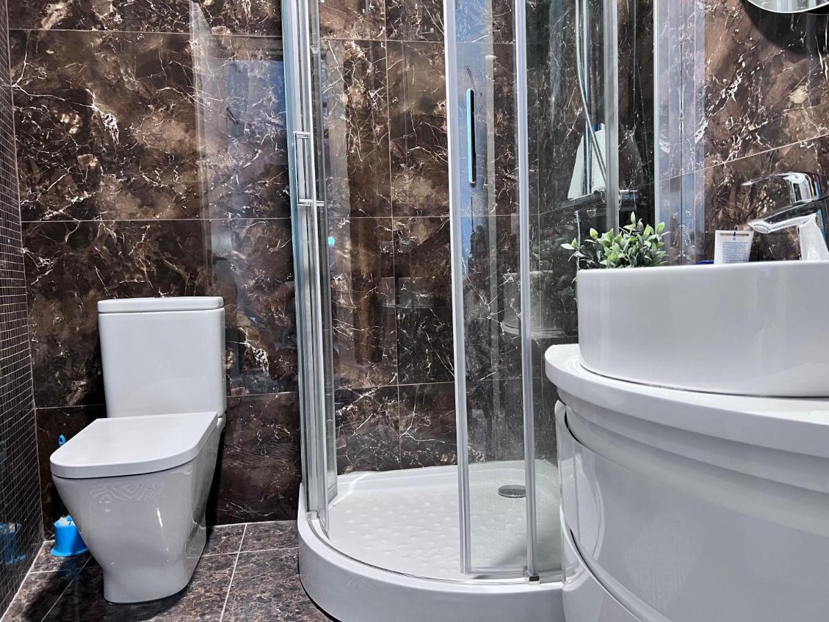Apartment In Axis Towers, Tbilisi Business Center Luaran gambar